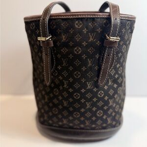 Louis Vuitton Monogram Canvas Bucket Bag in Brown and Gold-Accent Hardware